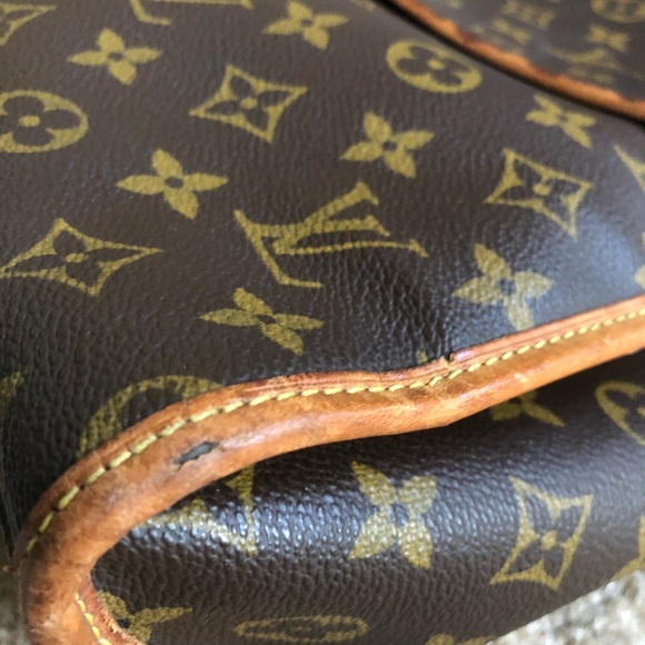 Louis Vuitton messenger bag - Picture 5 of 8